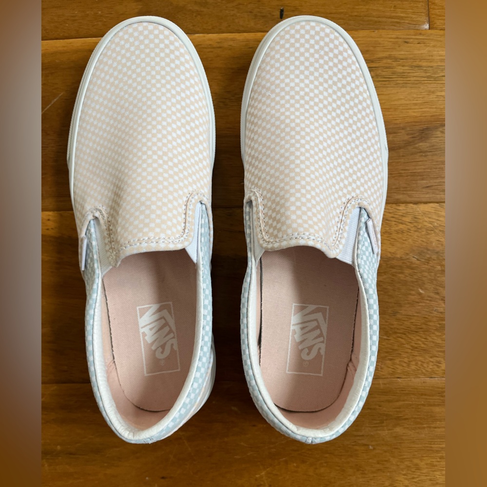 Women’s Vans- never worn, size 9